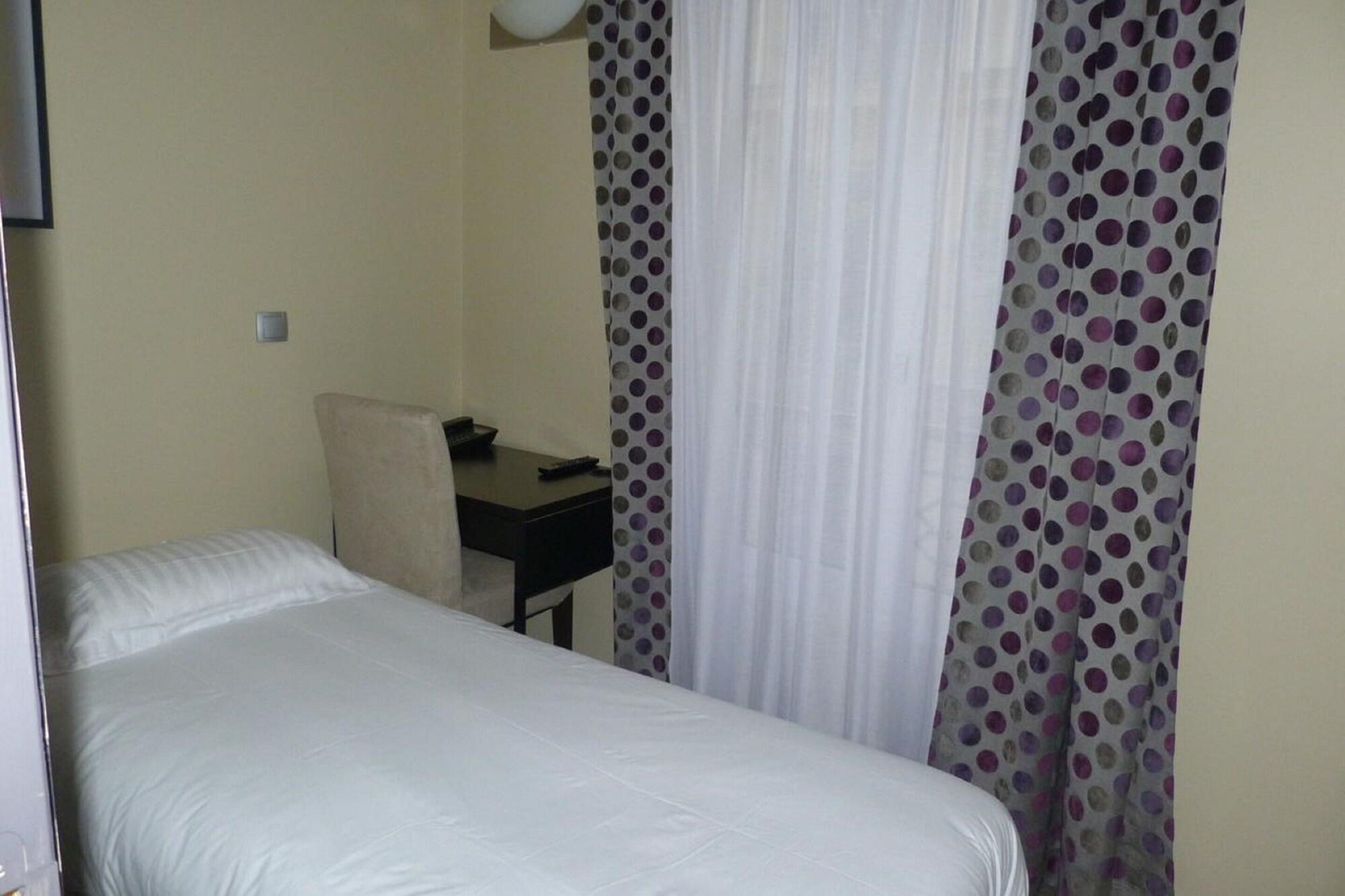 Du Jura Hotel Parigi