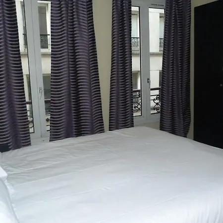 Du Jura Hotel Parigi