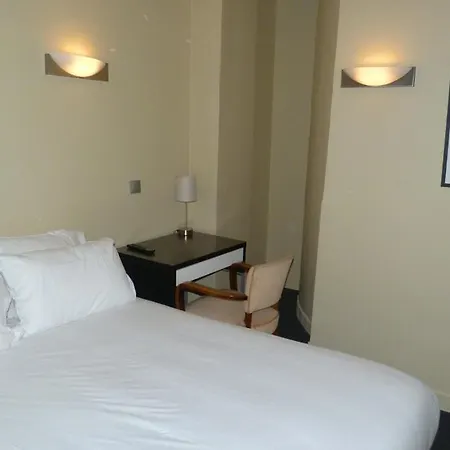 Du Jura Hotel Parigi